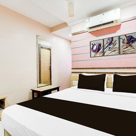 Hotel O Port Road Near Poorna Market Visakhapatnam Esterno foto