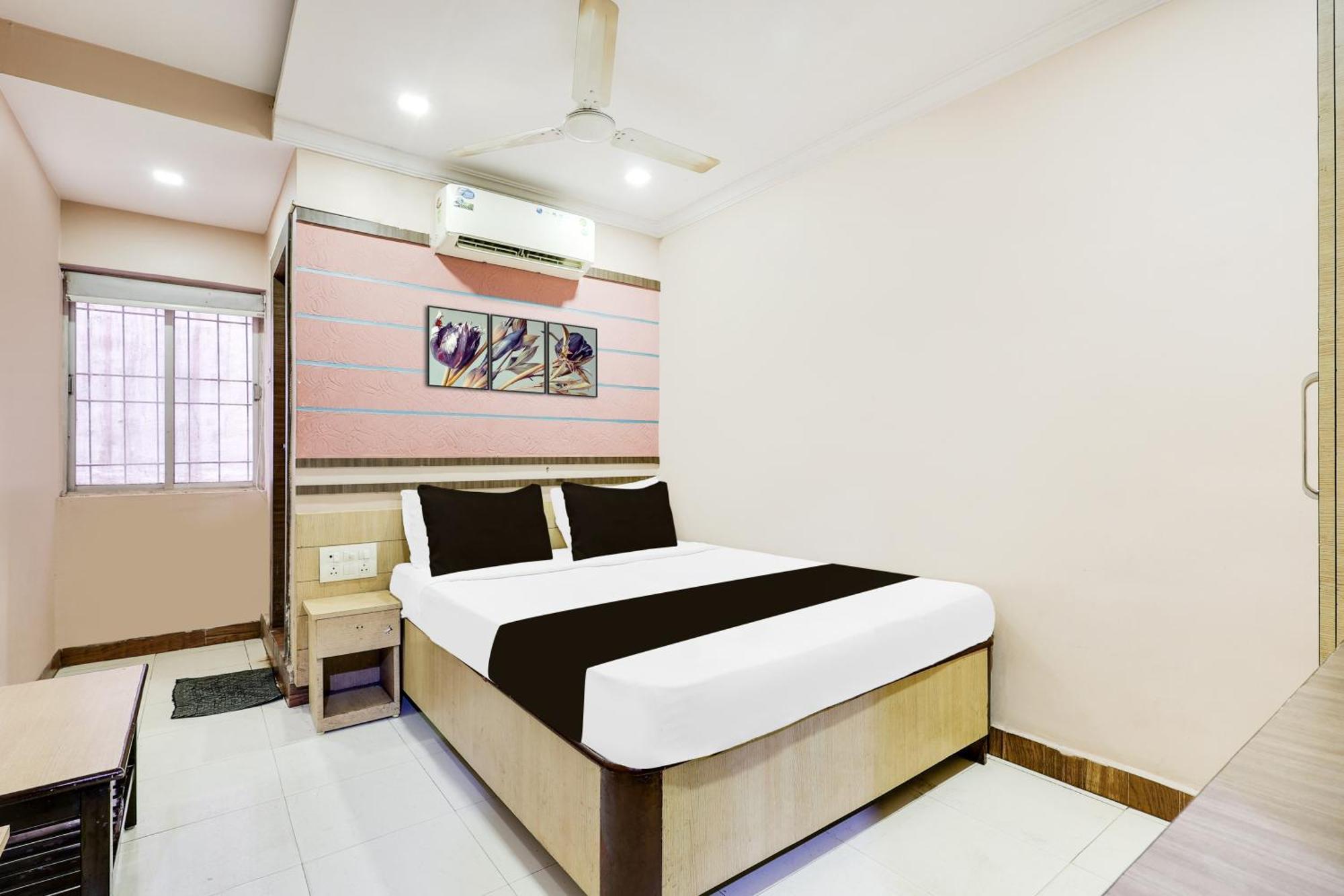 Hotel O Port Road Near Poorna Market Visakhapatnam Esterno foto