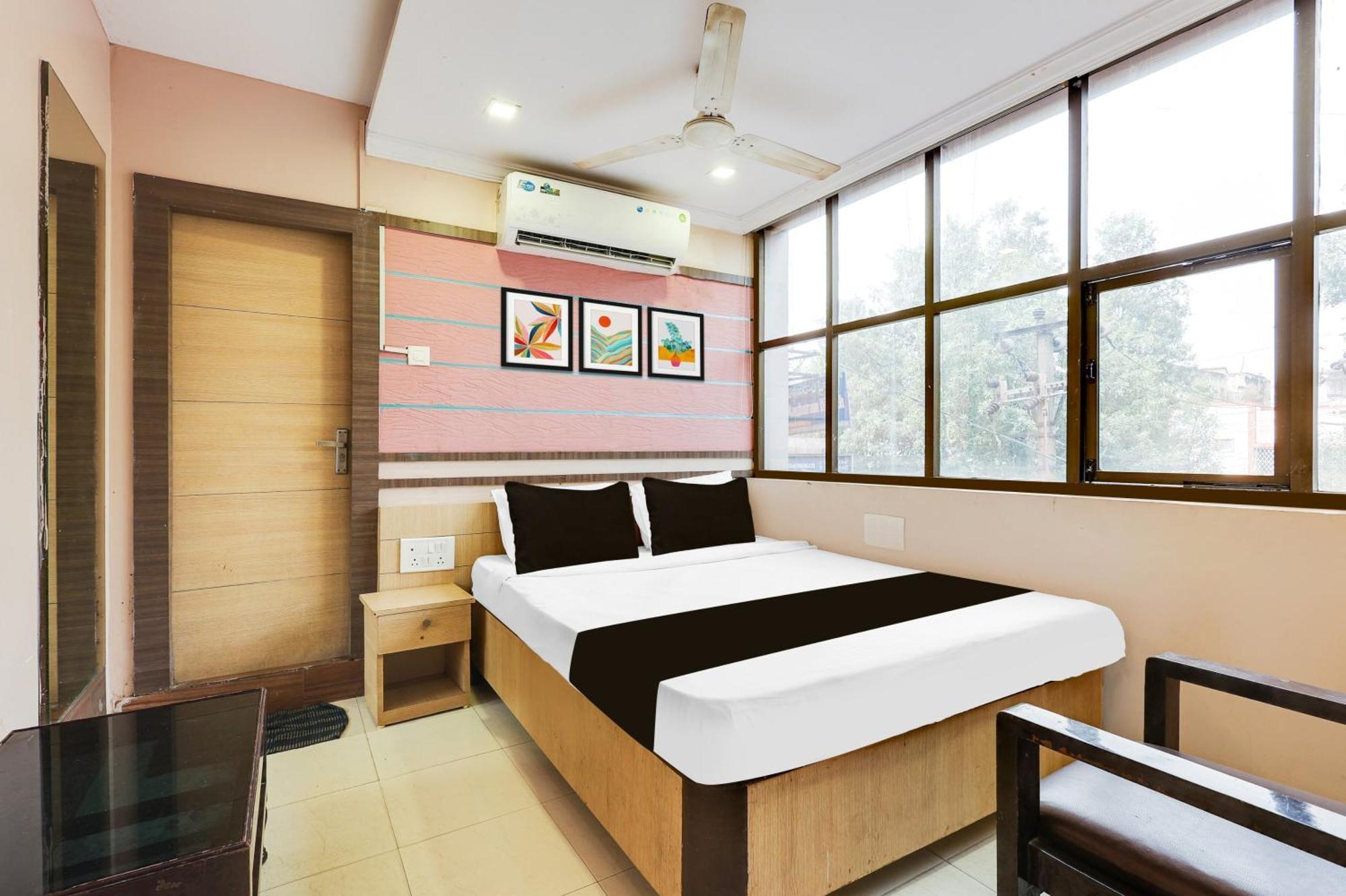 Hotel O Port Road Near Poorna Market Visakhapatnam Esterno foto